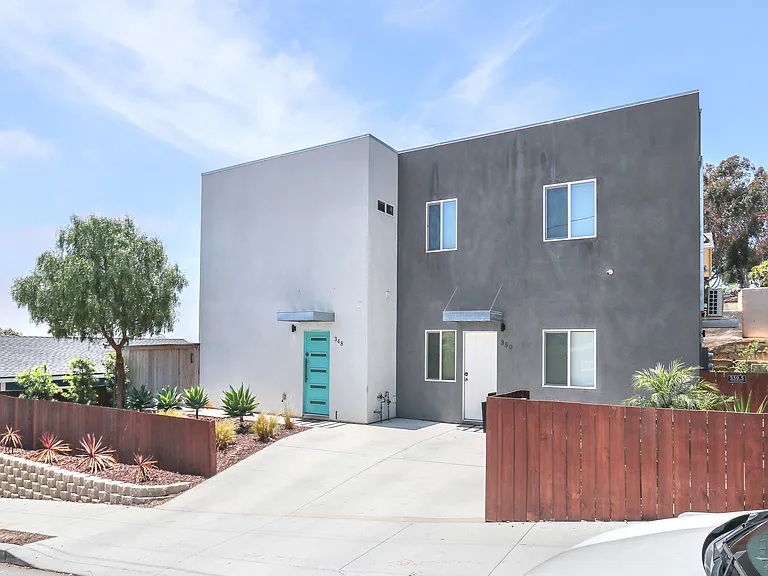 348-350-350.5 27th St. 
A Luxury Triplex on Grant Hill