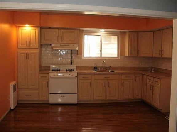 2nd image of 291 Union St #1