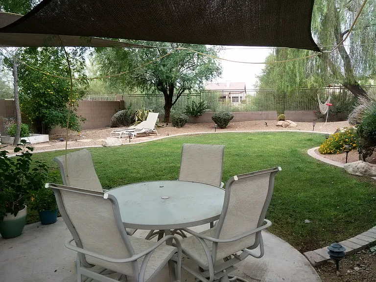 10406 E Hillery Dr — Photo 8