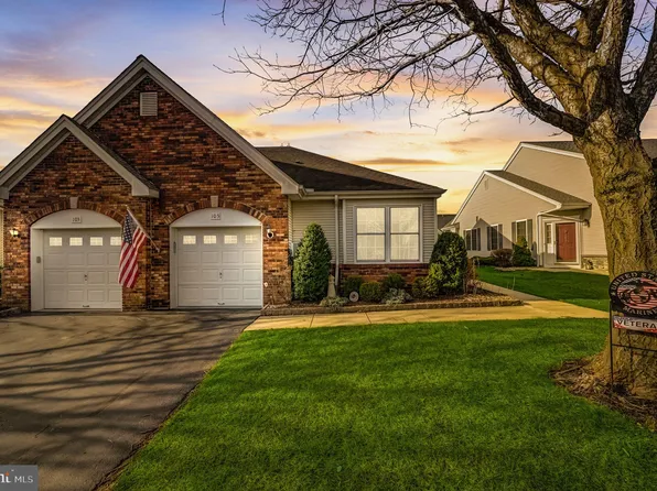 105 Burholme Dr, Hamilton, NJ 08691