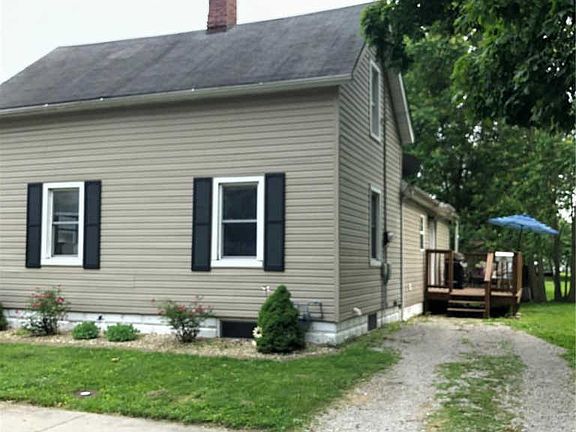 3rd image of 124 E Olive St