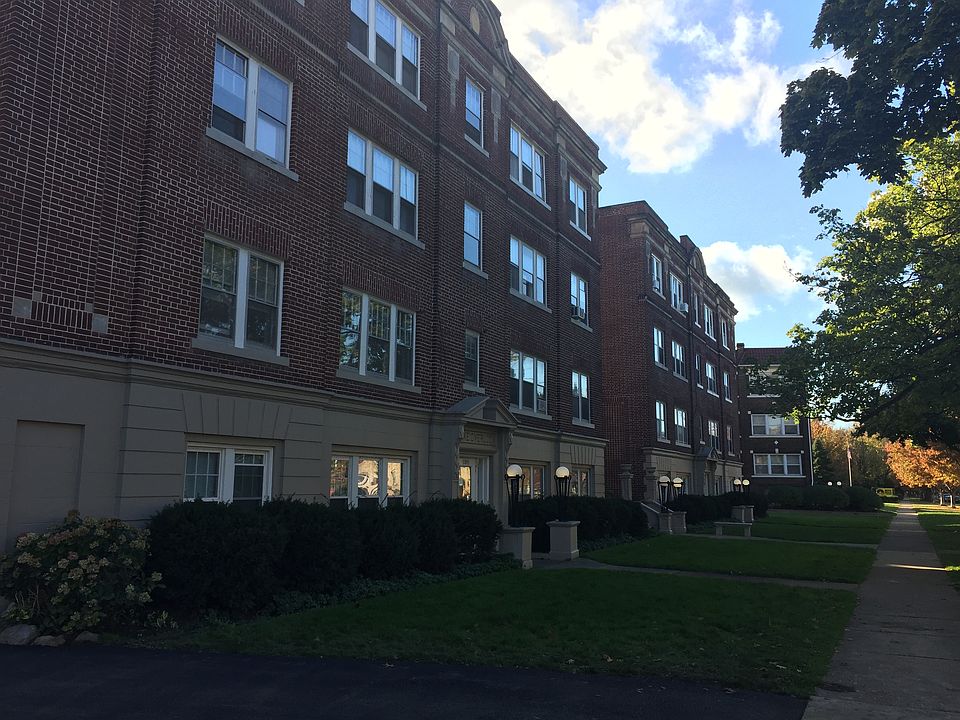 Lake Overlook Apts