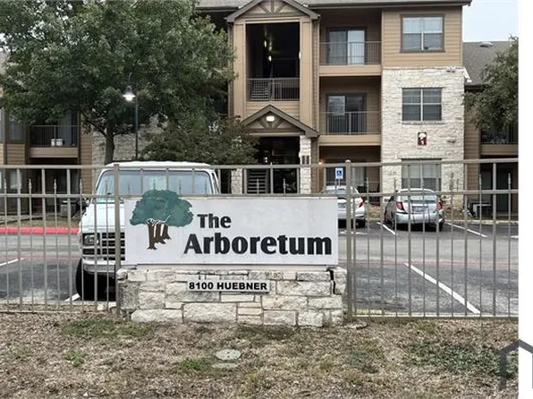 8100 Huebner Rd, San Antonio, TX