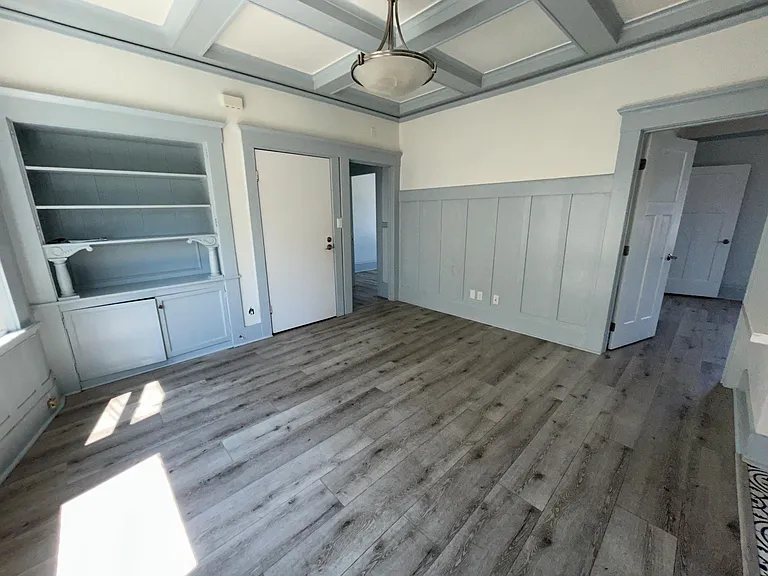5814 Shattuck Ave #B — Photo 7