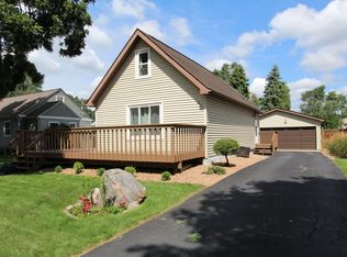 511 3rd Ave E, Shakopee, MN 55379