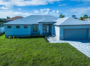 2520 SW 22nd Place Cpe, Cape Coral, FL 33914