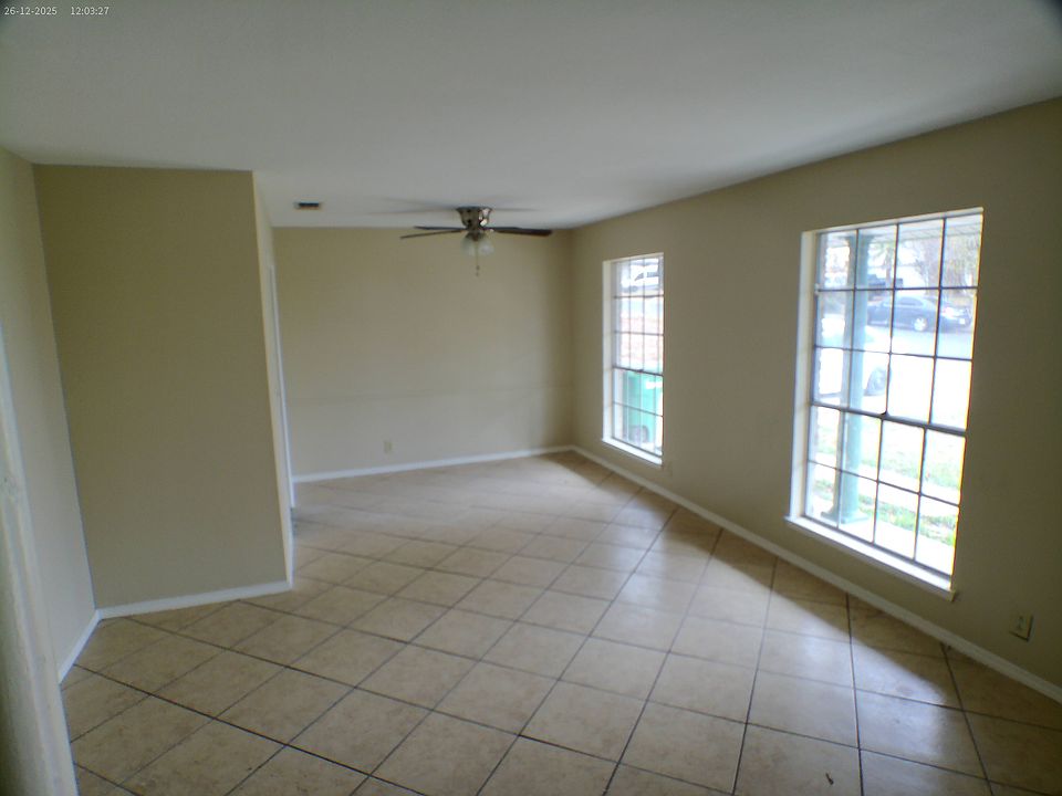 1st image of 2035 Farmsville Dr