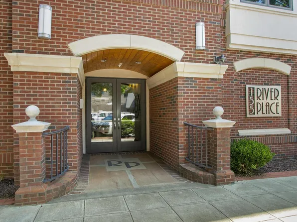 155 Riverplace Unit 306, Greenville, SC 29601