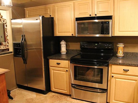 2nd image of 10331 Carrollwood Ln APT 83