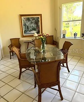 2 bed, 2.0 bath, 2120 sqft, $7,000 — Photo 4