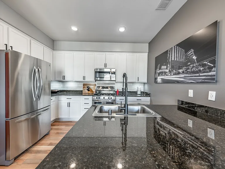 2490 Eastshore Pl #A — Photo 24
