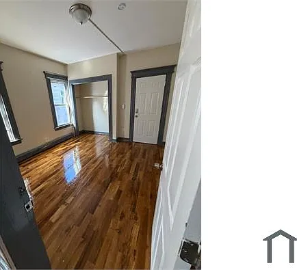 427 Park Ave #2FR