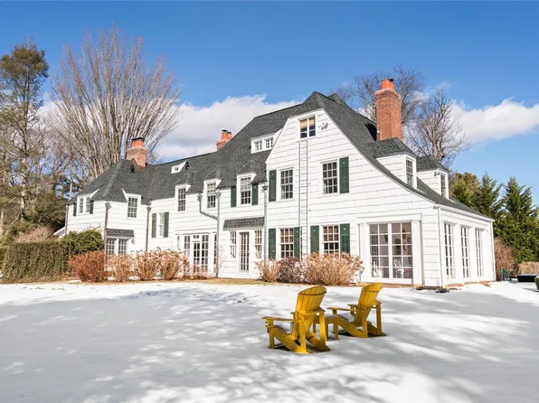 43 Burtis Lane, Syosset, NY 11791