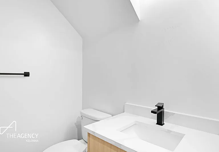 1980 Upper Sundance Dr #19 — Photo 5