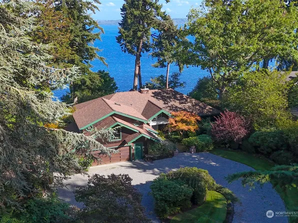 12410 Sunrise Drive NE, Bainbridge Island, WA 98110