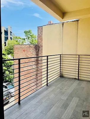 Rented by Highline Residential | media 10