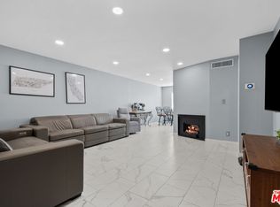 8024 Via Pompeii, Burbank, CA 91504