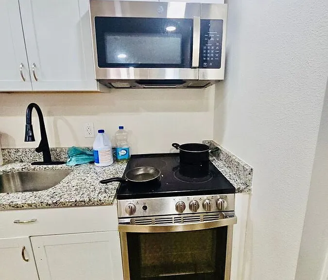 2402 E Dr Martin Luther King Jr Blvd #3 — Photo 17