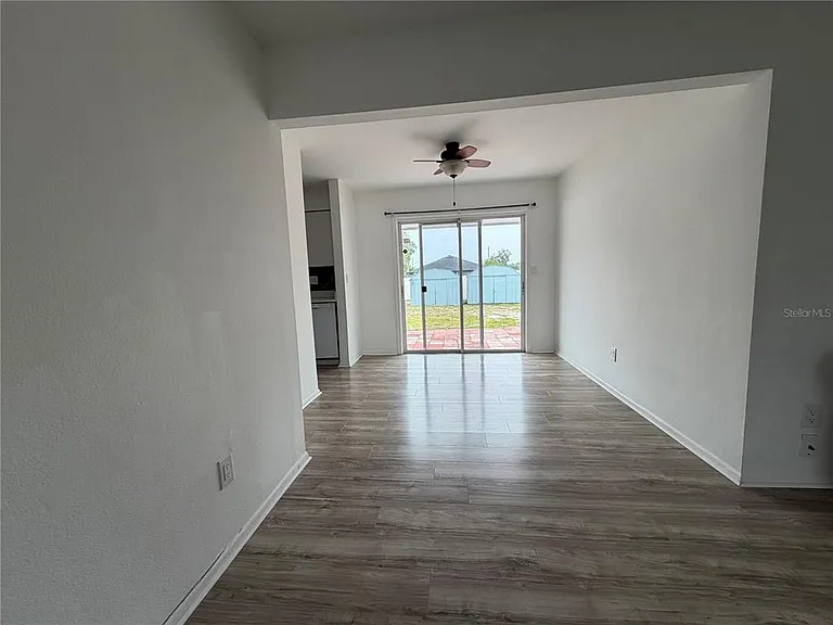 1767 Valencia Ave — Photo 4