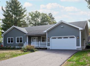 45 Brewer Pkwy, South Burlington, VT 05403