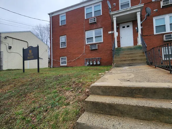 641 Newhall St #1L, Hamden, CT 06517