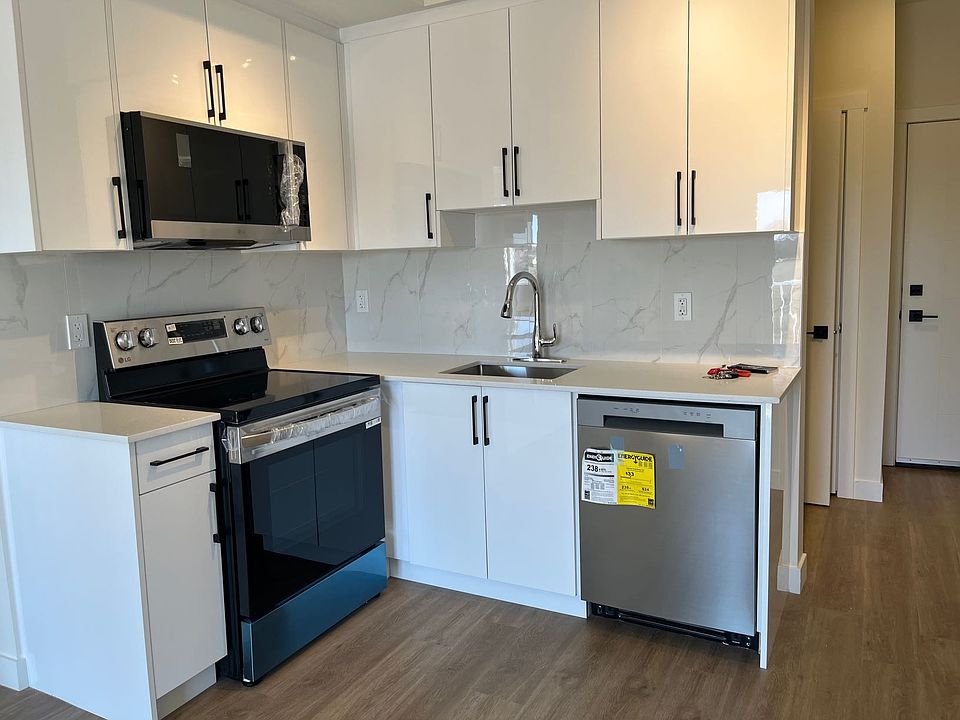 1st image of 5001 60th Ave #201