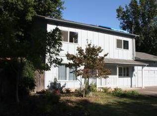 875 W Hilliard Ln, Eugene, OR 97404