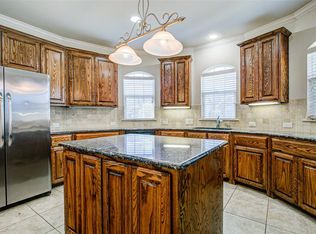 1005 Paradise Cv, Carrollton, TX 75006