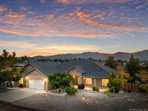21401 Shirley Dr, Tehachapi, CA 93561