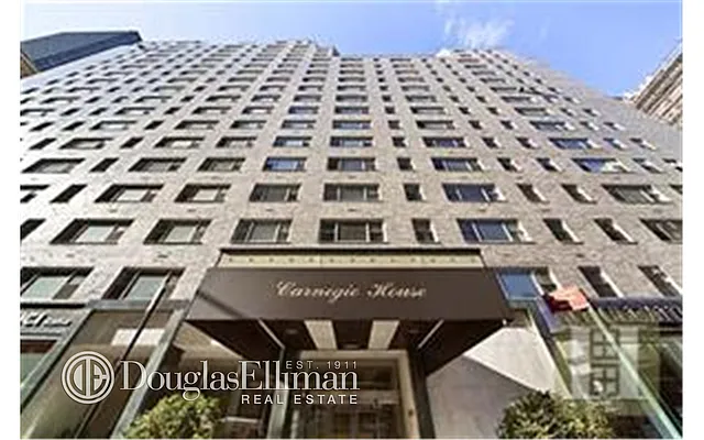 Rented by Douglas Elliman | media 19