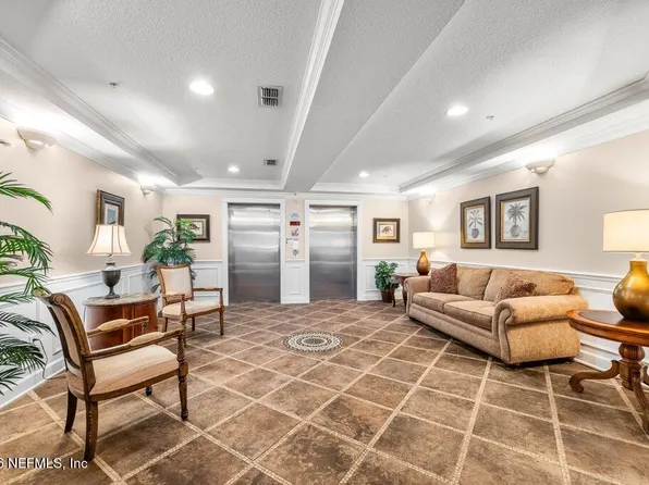 4480 DEERWOOD LAKE Parkway #352, Jacksonville, FL 32216