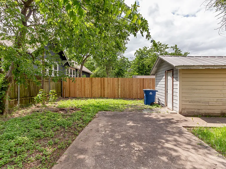 Detached shed. Shed space for outdoor items. Not meant for items that need climate control or storage of inside items. Older structure. Better for outside items like bikes & gardening