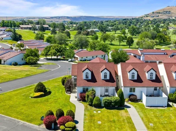 435 Nicklaus Ct, Richland, WA 99352