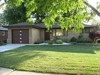 1313 N May St photo 1