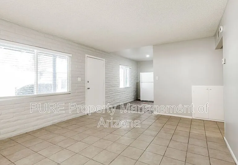 6801 N 17th Ave #10 — Photo 11