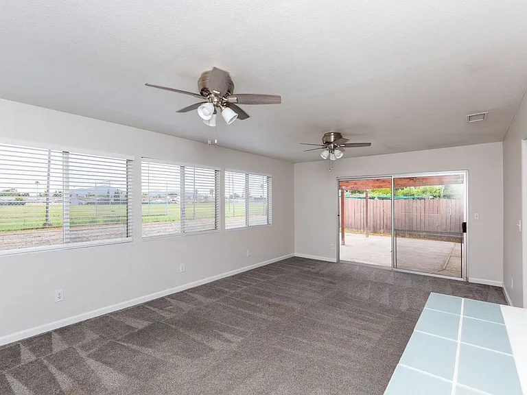 11355 Camarosa Cir — Photo 9