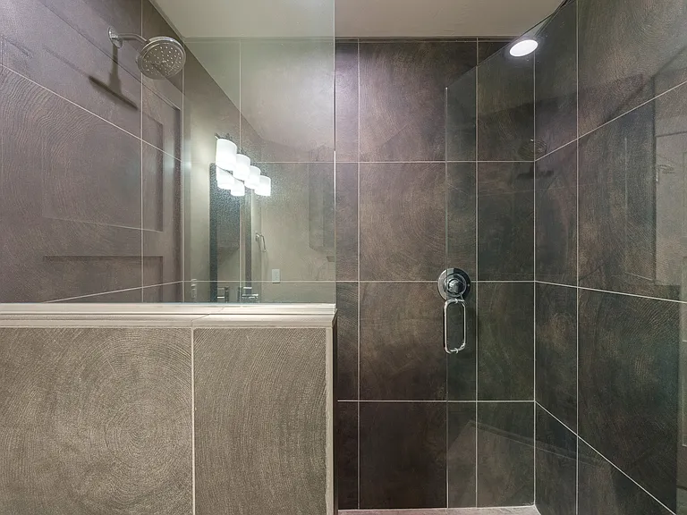 3345 NW Panorama Dr — Photo 42