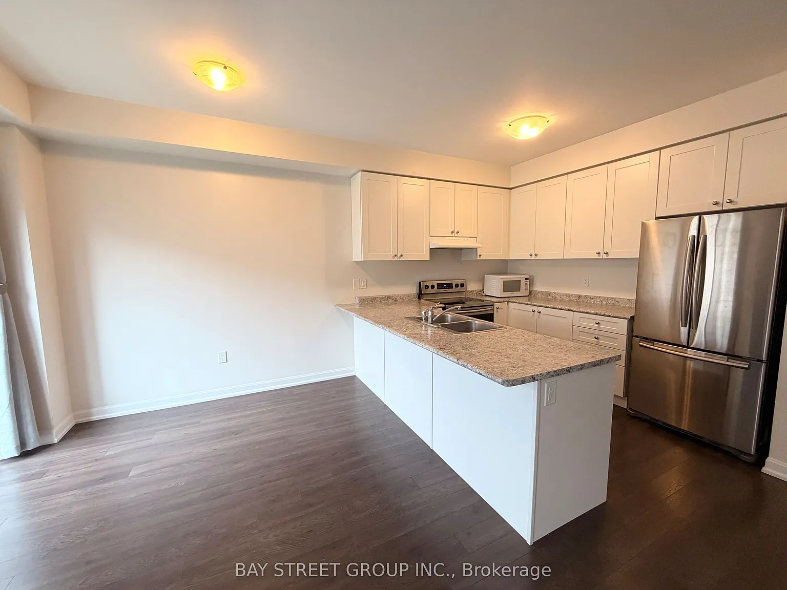 3 bed, $3,100 — Photo 3