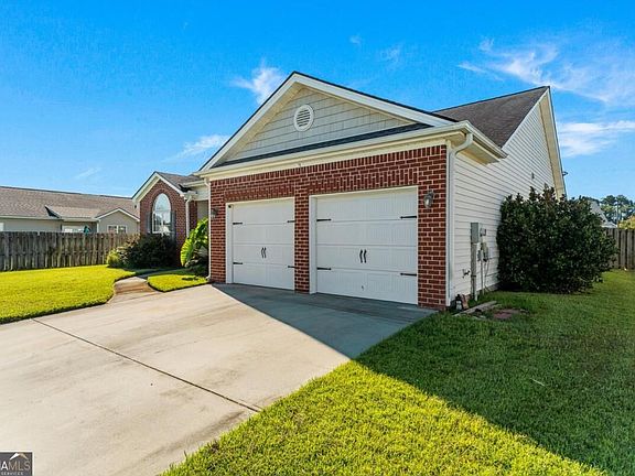 4th image of 3 Bay Willow Ct