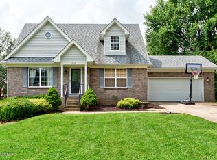 5716 Renada Dr, Crestwood, KY 40014