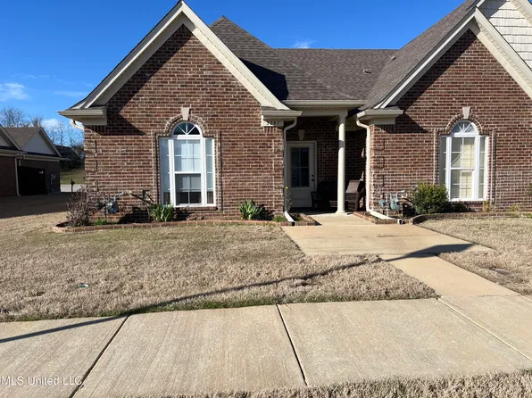 3247 Parkdale Cv, Southaven, MS 38672