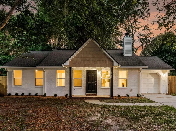 1203 Sea Aire Dr, Charleston, SC 29412