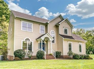 10176 Durhams Ferry Pl, Mechanicsville, VA 23116