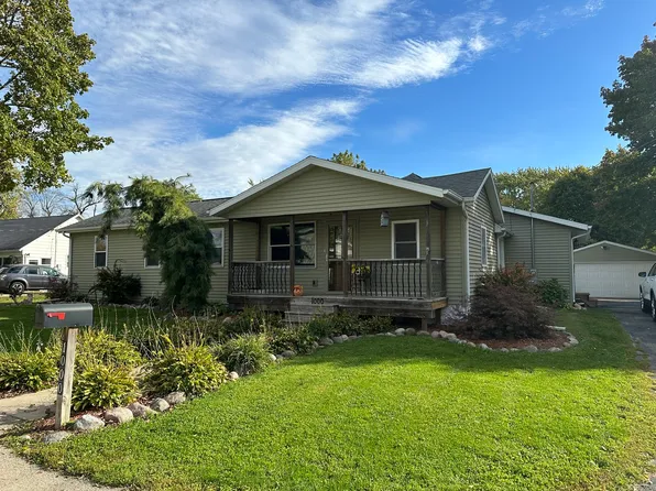 1000 Avery Ave, Dixon, IL 61021