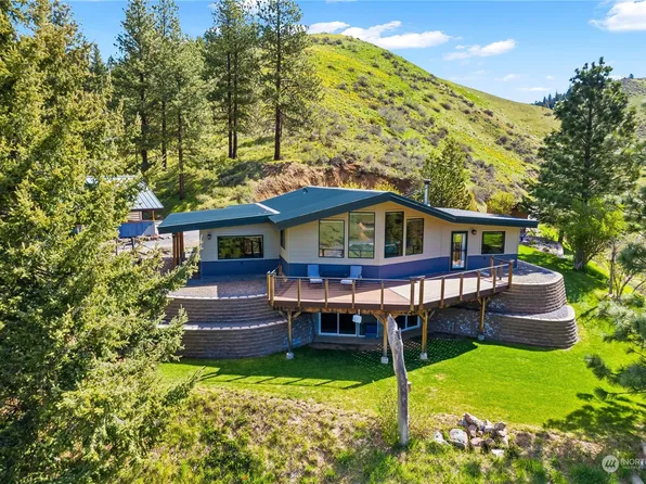 9198 Olalla Canyon Road, Cashmere, WA 98815