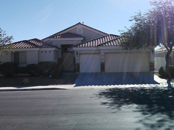 4th image of 125 Whitetail Archery Ave