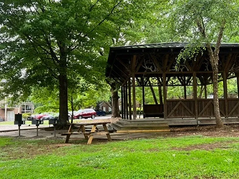 833-937 Old Greenville Hwy — Photo 30