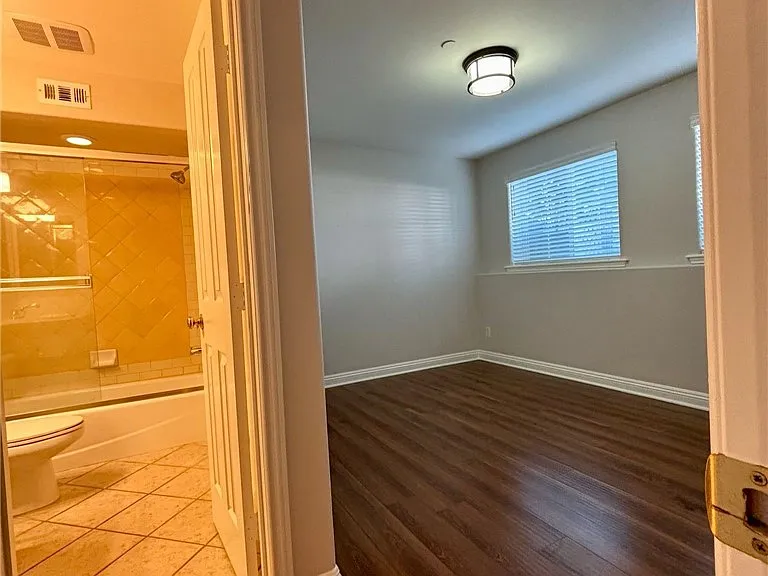 4110 W Kling St — Photo 26
