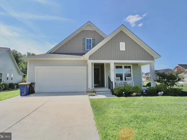 241 Station View Dr, Dover, DE 19904