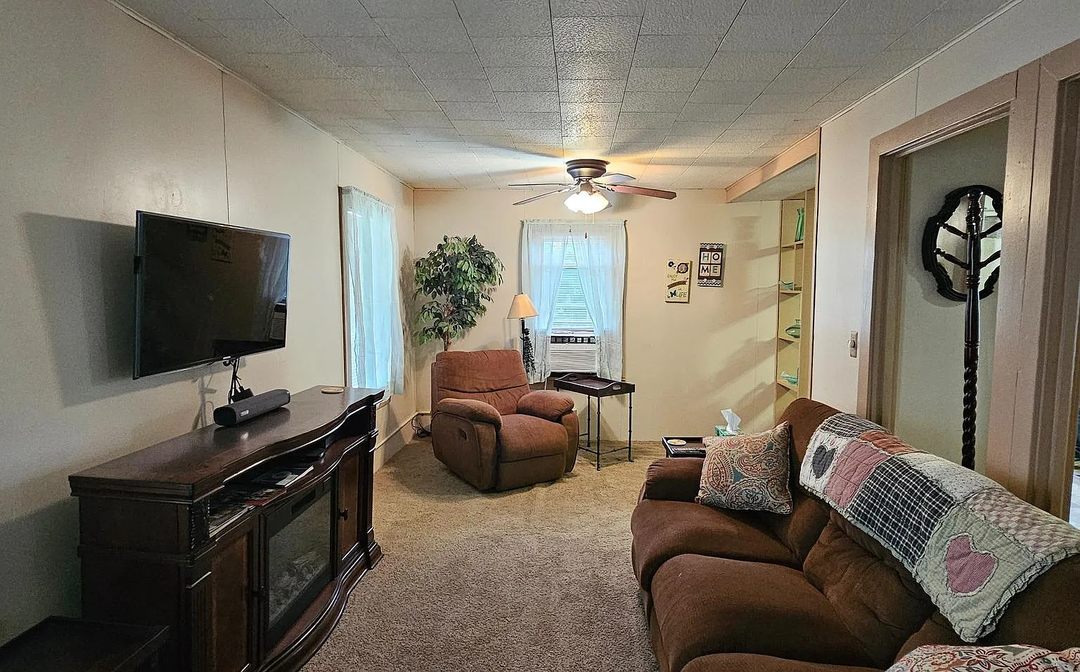 1 bed, 1728 sqft, $1,200 — Photo 4